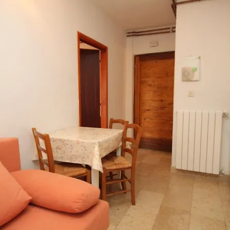 Apartament Family-friendly With Swimming Pool - 3394