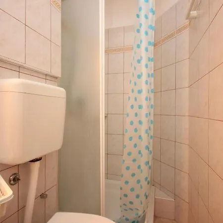 Family-friendly With Swimming Pool - 3394 Apartament Rovinj