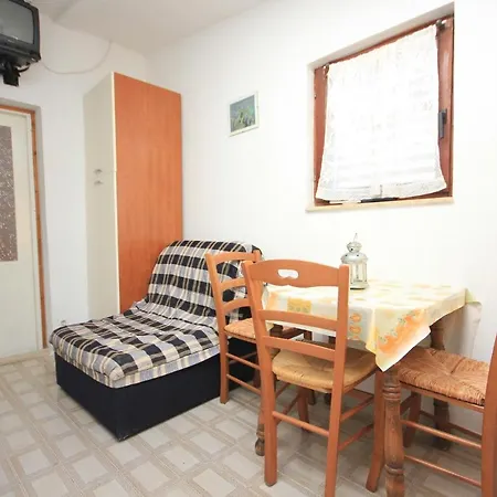 Apartament Family-friendly With Swimming Pool - 3394 Rovinj